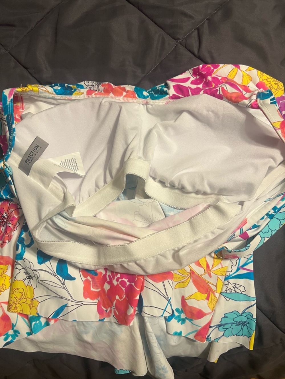Reaction Kenneth Cole Multi-Color Floral Ruffle Swim Tankini - Picture 6 of 6